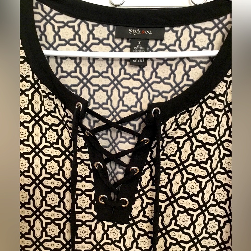 Dress 👗 - Picture 3 of 3